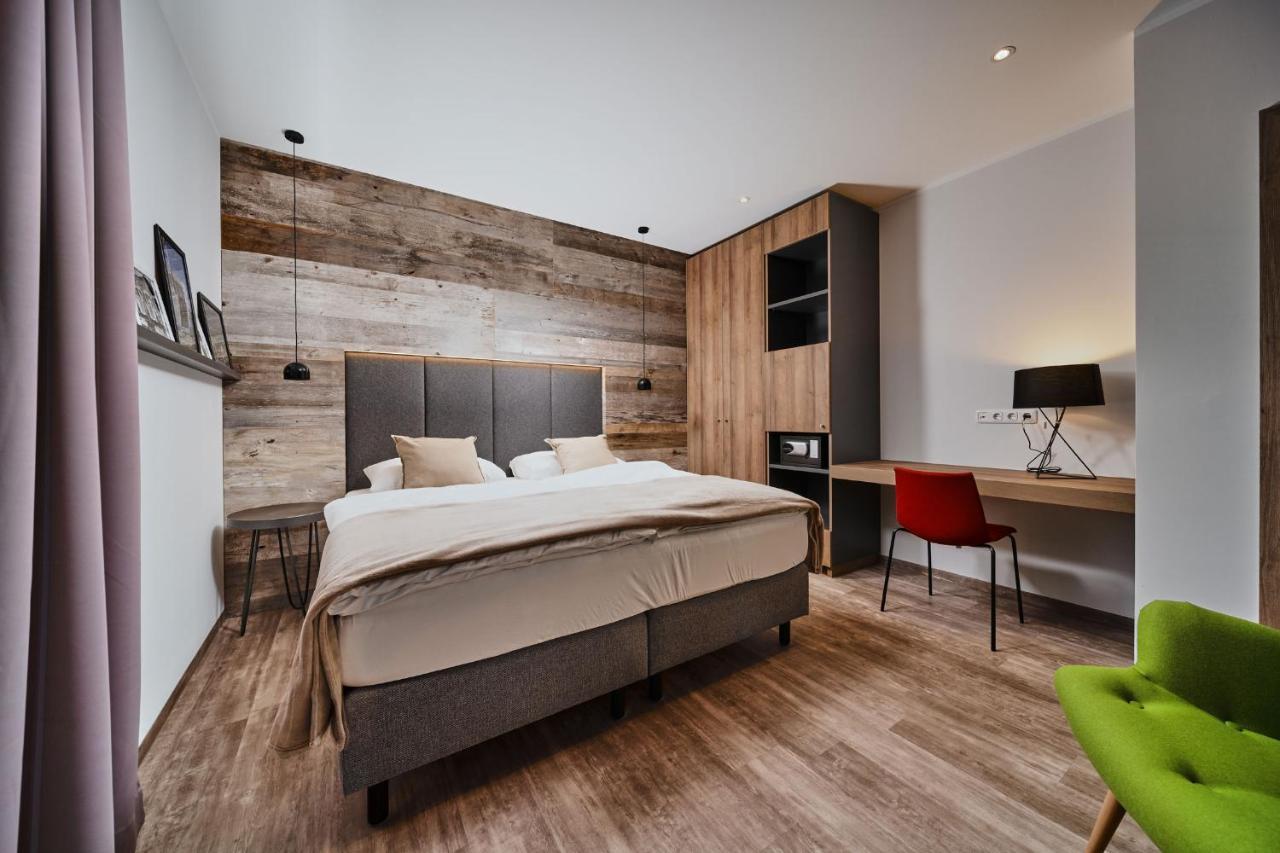Seehotel Im Weyer Гмунден Екстериор снимка