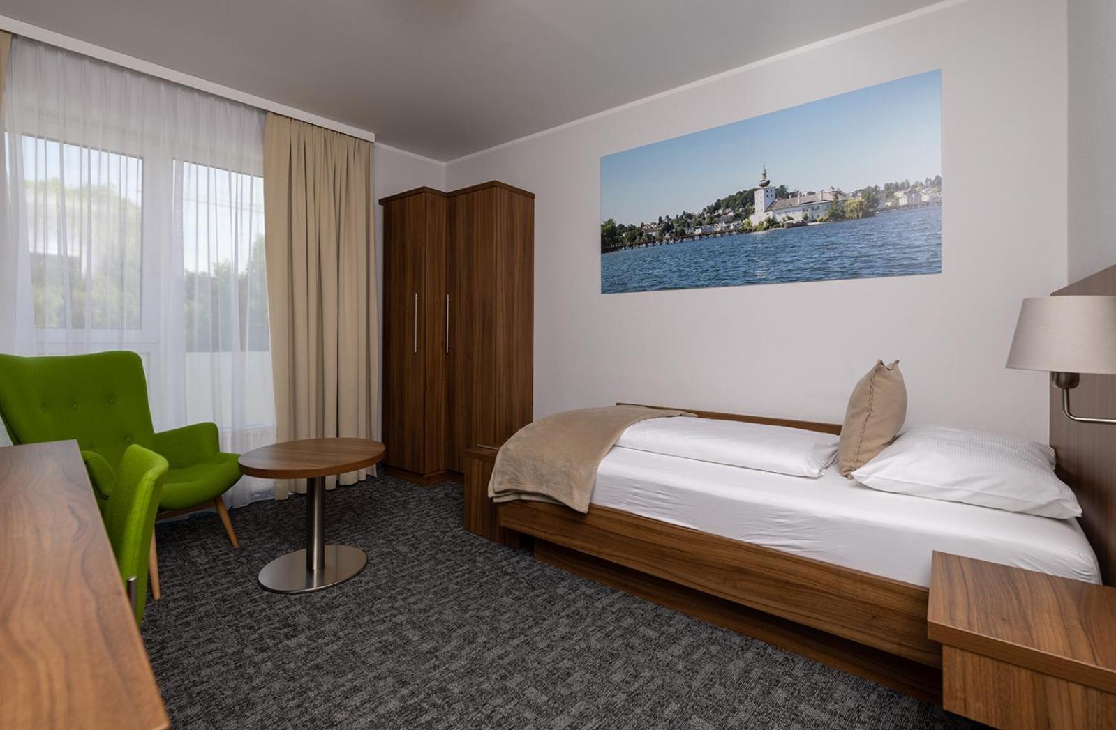 Seehotel Im Weyer Гмунден Екстериор снимка